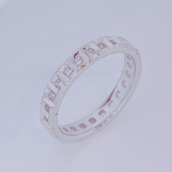 Tiffany T
True Narrow Ring - Picture 3 of 11